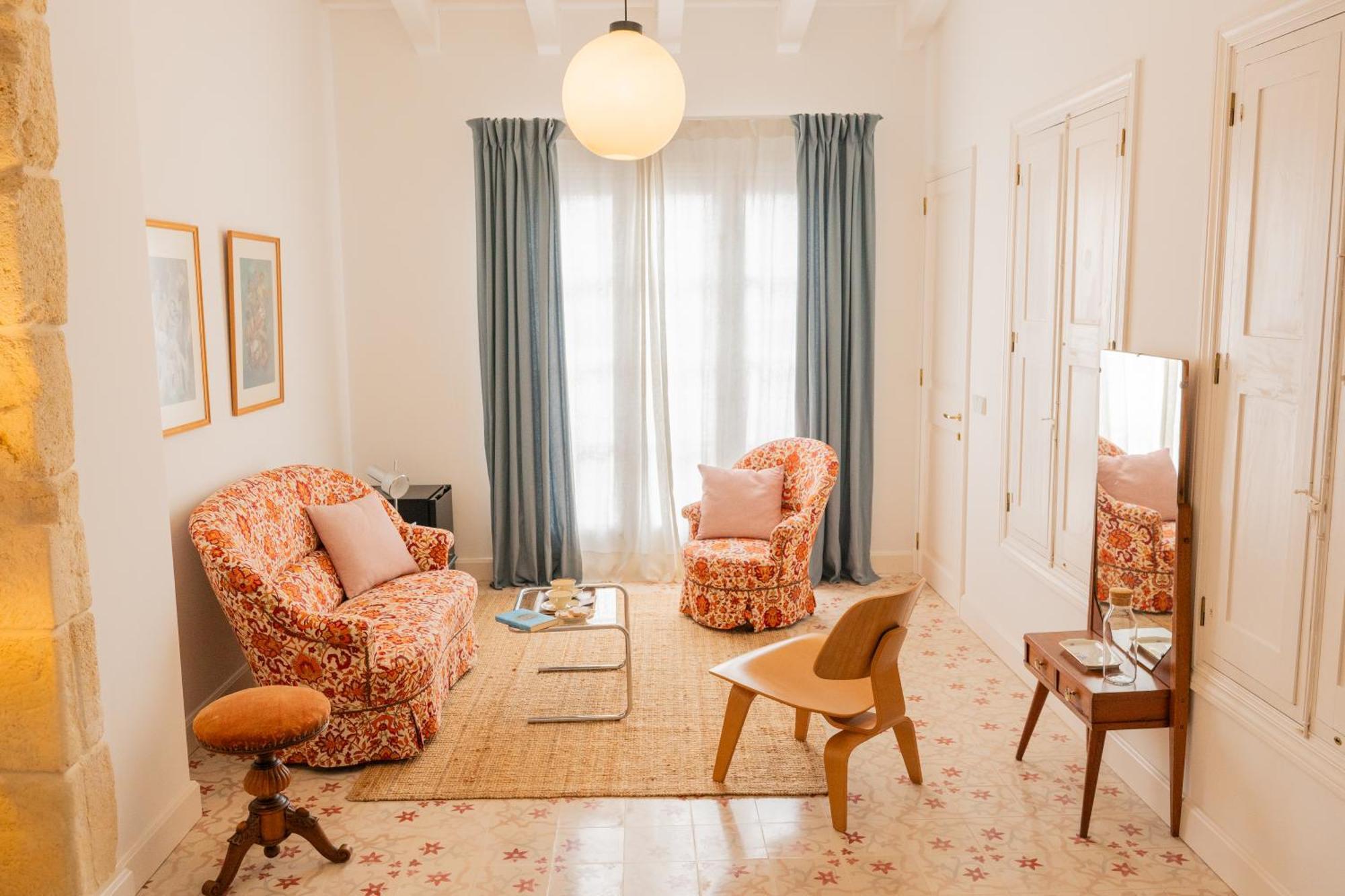 Hotel 3A Ease Of Living Ciutadella  Rom bilde